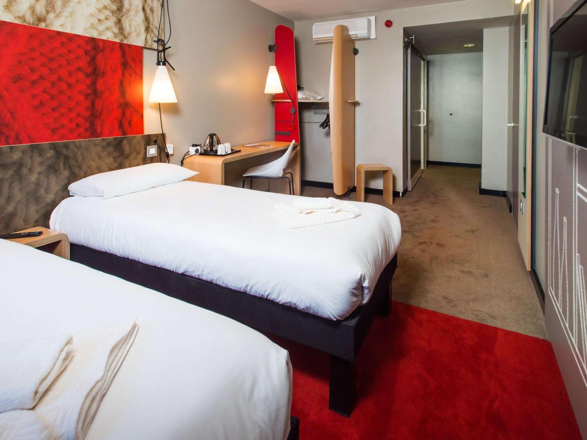 Ibis Sheffield City Экстерьер фото