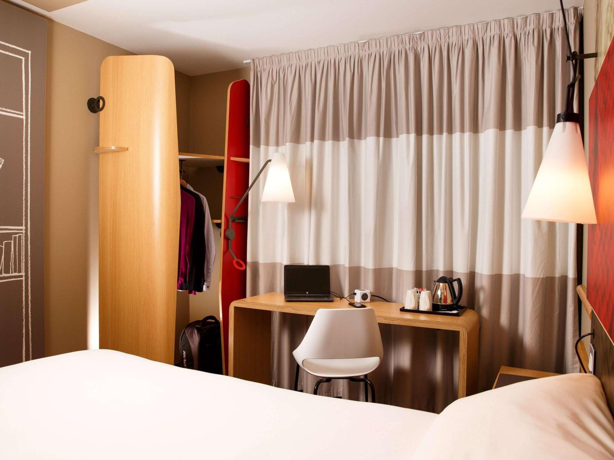 Ibis Sheffield City Экстерьер фото